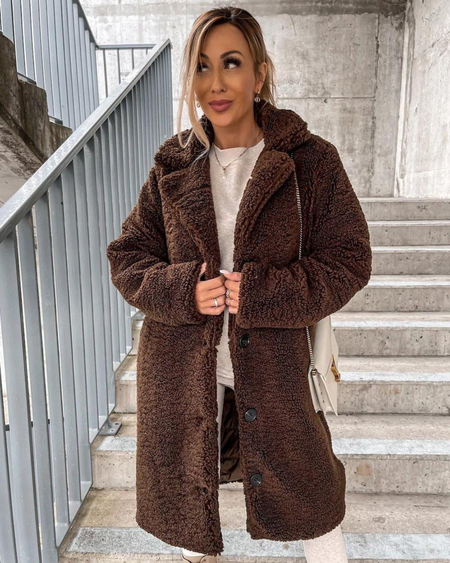 SUPREME SOFT TEDDY COAT