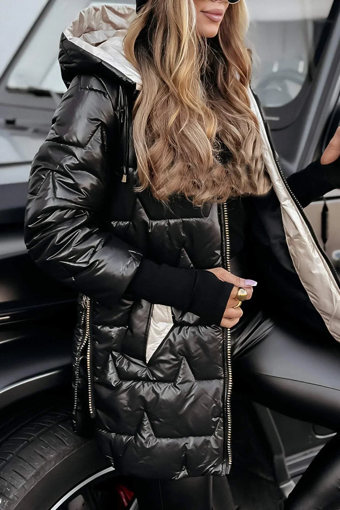 Jennifer – Warm Coat